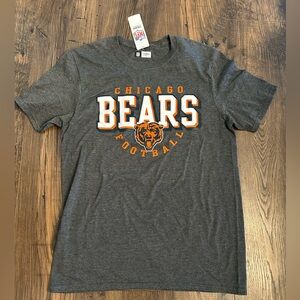 Chicago Bears Football NFL Team Apparel Size M Short Sleeve Shirt NWT Gray